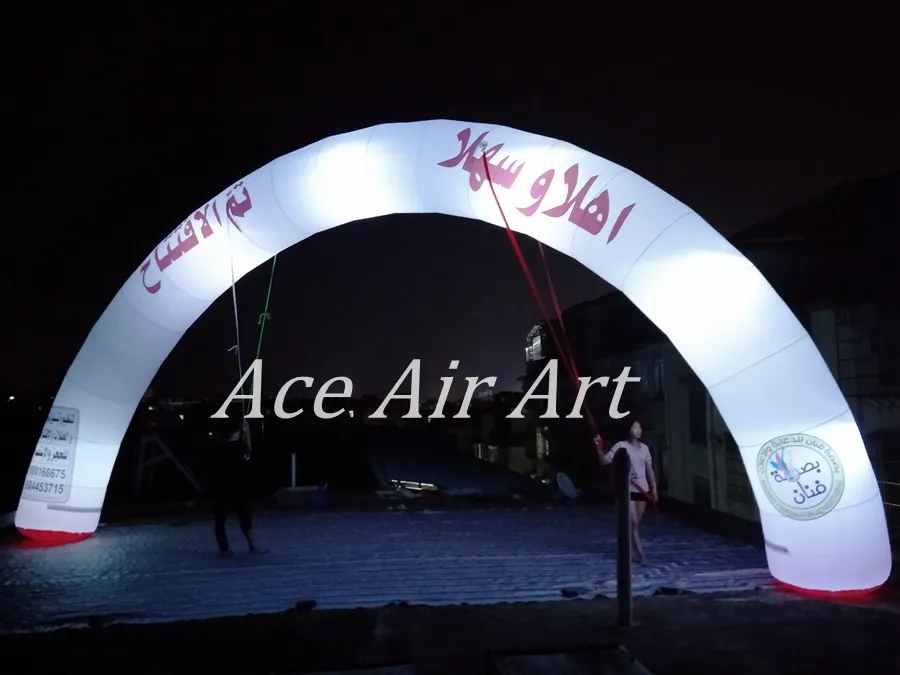 Impressão gratuita de logotipo iluminado arco de publicidade inflável LED para promoção durante o dia e a noite para venda