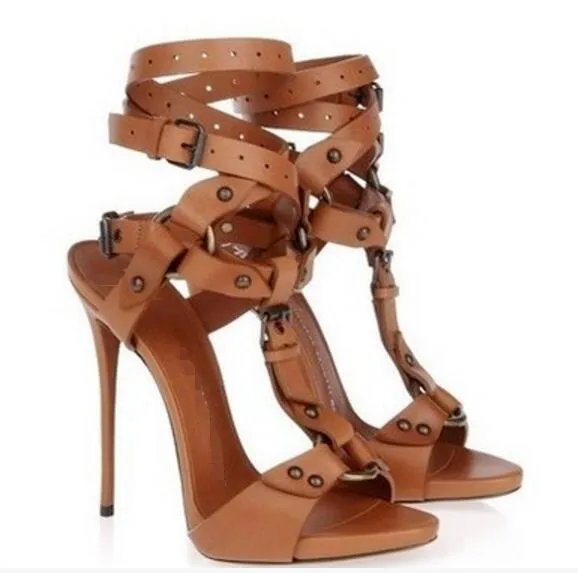 2017 été femmes gladiateur sandales sexy peep toe boucle sandales noir robe chaussure en cuir talons hauts parti chaussures talon mince 12 cm