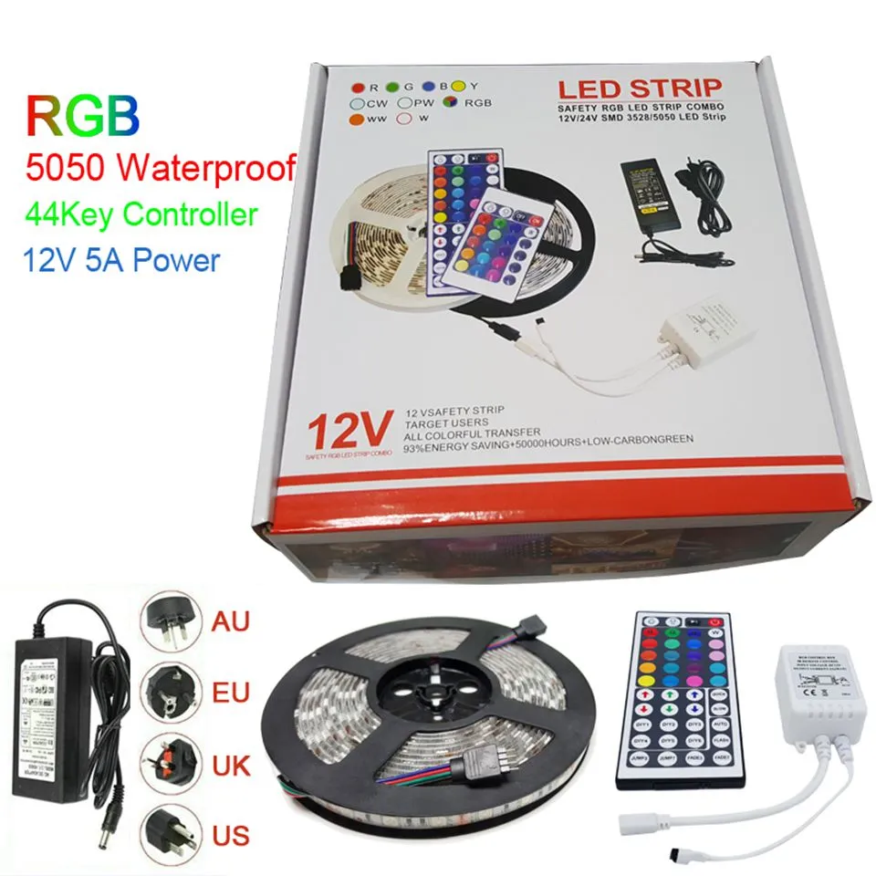 Regalo di Natale Striscia LED RGB 5050 5M 300 Strisce LED impermeabili con telecomando IR a 44 tasti + alimentatore DC12V 5A in scatola al minuto