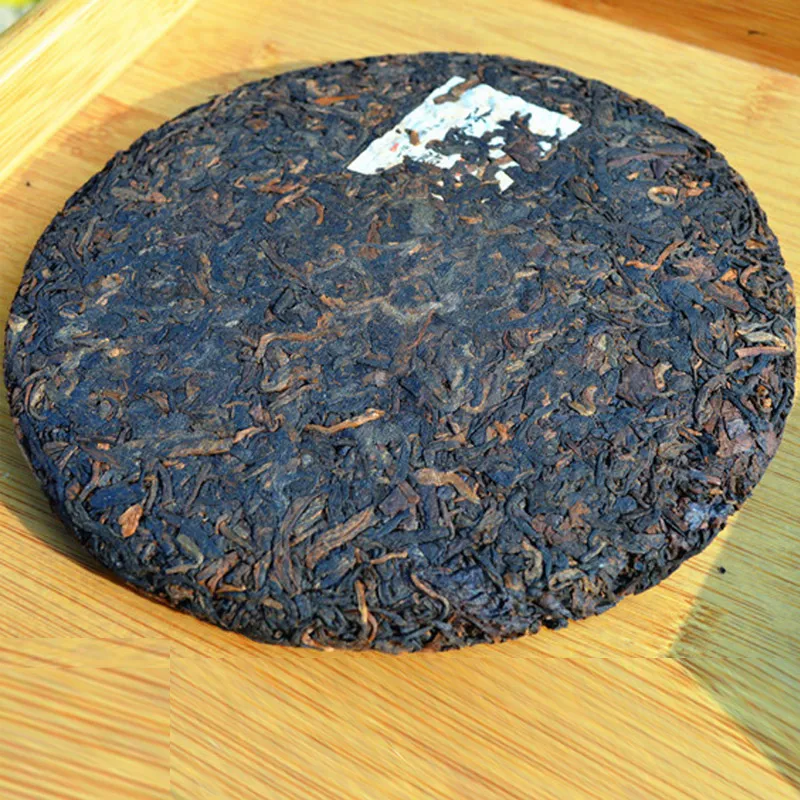 Mature Pu'er Tea Pu'er Tea, 200 grams of the most ancient, ancient, sweet dark red Pu'er Tea, tree free delivery