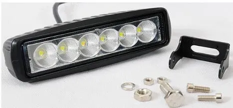 DC10-30V ad alta intensità, luci da lavoro a led 6*3W, luci grill, luci stroboscopiche calanti, faro anteriore, impermeabile IP 67