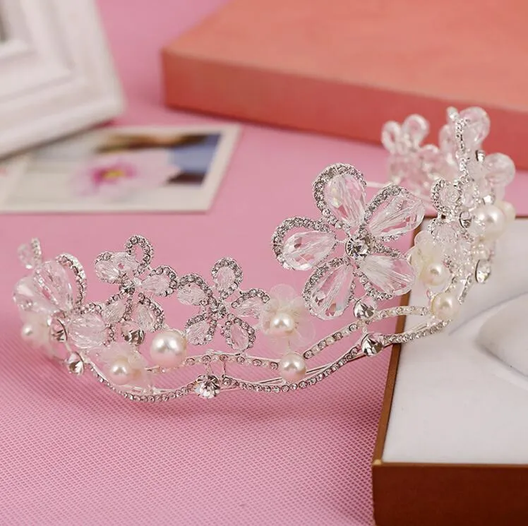 Livraison gratuite ! En stock ! Prix bas éblouissant couronne fête mariage accessoires de mariée princesse cristal diadèmes pas cher de haute qualité