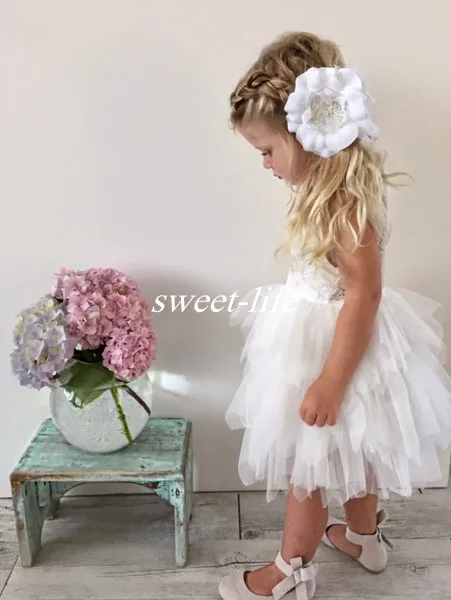 Niedliche Boho-Hochzeits-Blumenmädchenkleider für Kleinkinder, Kleinkinder, Babys, weiße Spitze, Rüschen, Tüll, Juwelenausschnitt, formelles Partykleid für kleine Kinder. 6426611