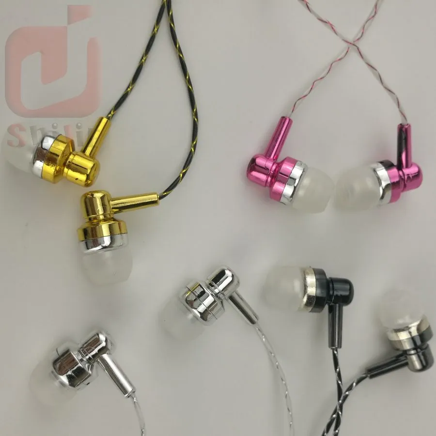 Fone de ouvido de fone de ouvido estéreo barato música fones de ouvido fones de ouvido com microfone para artigos de iPhone exibido no chão de calçada 1000ps / lote