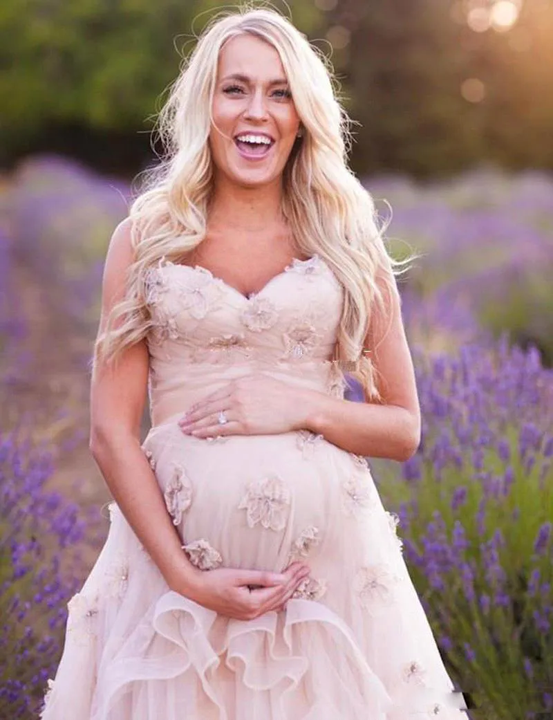 妊娠中の母親はウェディングドレスの恋人のアップリケオンザプラスサイズのウェディングドレススイープ列車レイヤー新しいファッションピンクのブライダルドレス