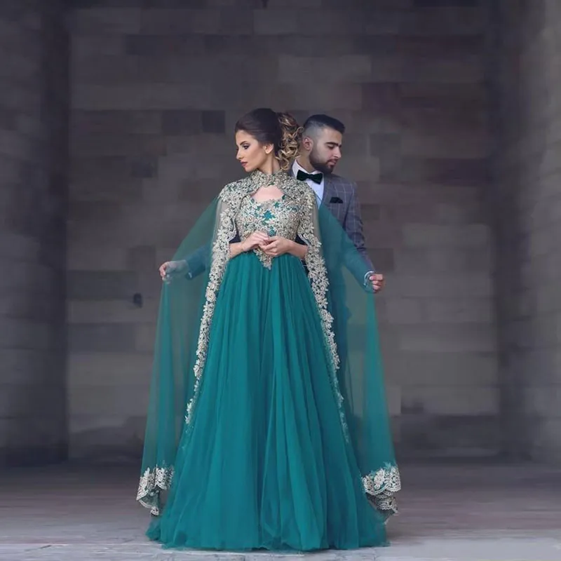 Arabski Cape Style Teal Prom Dresses 2017 Złote Koronki Aplikacje Sheer Powrót Linia Suknie Wieczorowe Tiul Długość Dubaj Formalna Party Dress