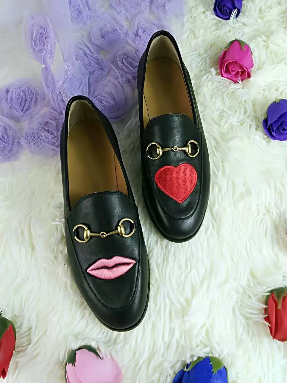 best version! u721 40 genuine leather embroidery flats loafer shoes flower snake heart lips black white g 2017 boyish stylish