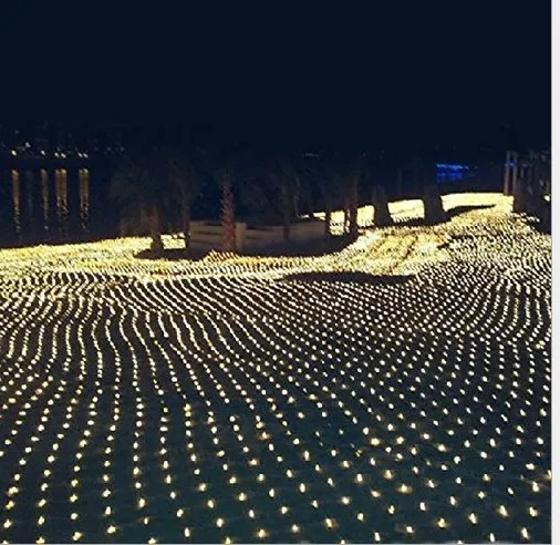 Vattentät 220V / 110V 3MX2MLED 6M*4M678LED utomhus / inomhus Netbelysning Jul Xmas Fairy String Holiday Wedding Party Decoration