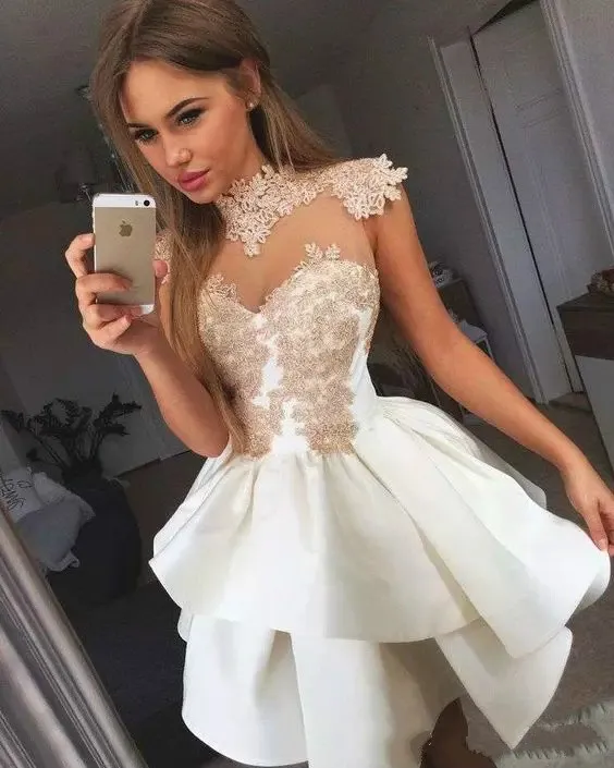 Sexy, hochgeschlossene, kurze Cocktailparty-Kleider für Damen, für besondere Anlässe, kurzes Spitzenkleid mit durchsichtigem Ausschnitt, elfenbeinfarbenes Satin-Mini-Partykleid