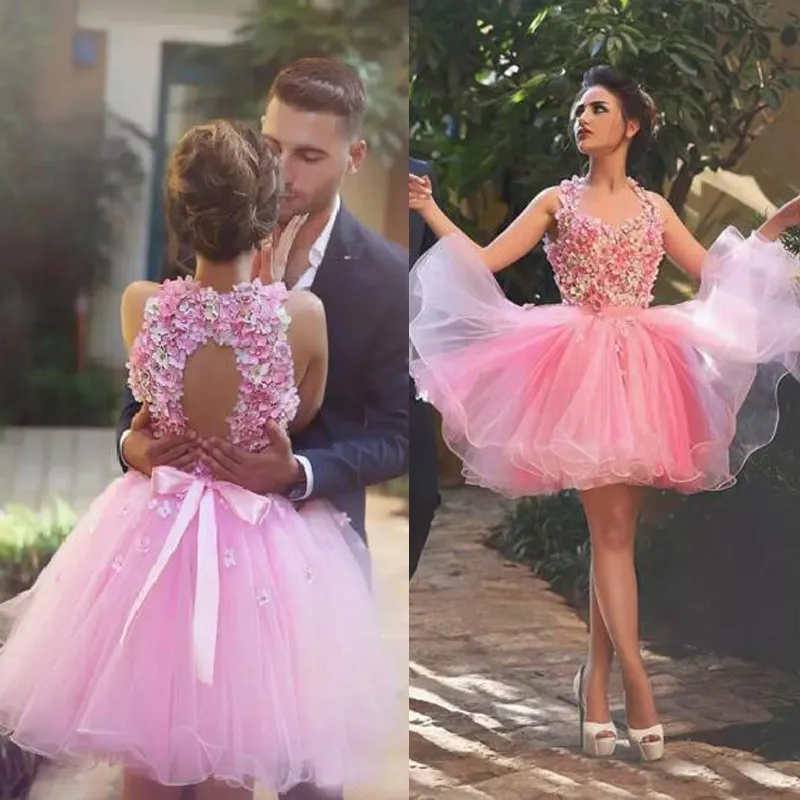 Charmante roze tule korte homecoming jurken mouwloze 3d bloemen top open rug op maat gemaakte cocktail party jurken korte prom dress