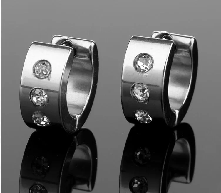 2017 hot Selling 5mm Stainless steel Stud earrings for men Crystal Earrings The ear clip Titanium earrings Gold silvery black