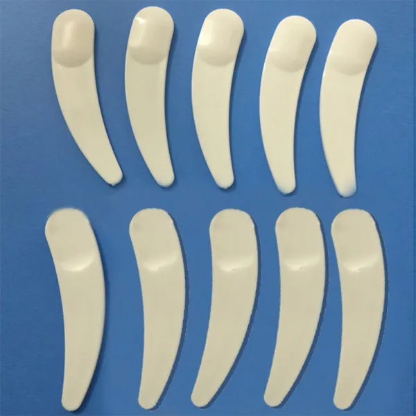 Wholesale-200pcs New Mini Cosmetic Spatula Scoop Disposable Mask White Plastic Spoon Makeup Maquillage Tools