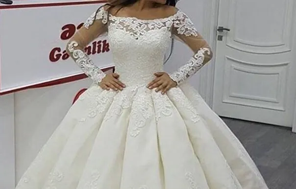 chinese dress ladies Zapaka Women Ivory Wedding Dress with Lace Boat Neck Long Sleeve A Line Bridal Dress, Ivory / US6