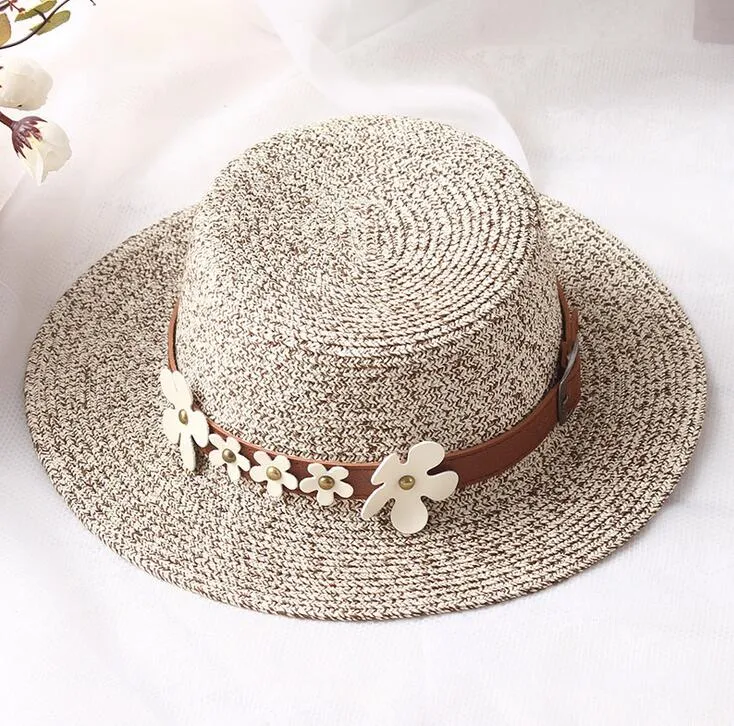 太陽の帽子女性のための小麦の夏の帽子フラットトップストローハット夏の旅行太陽の帽子