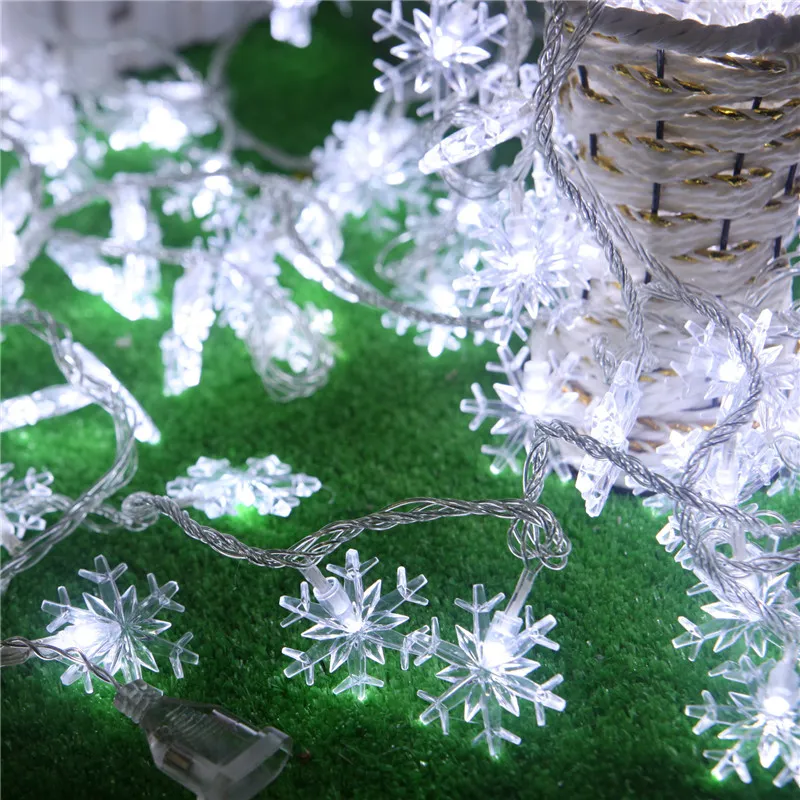 10 M 70LED luzes de Natal floco de neve da lâmpada AC 220 V iluminação do feriado para o exterior / festa de casamento decoração cortina de corda luzes