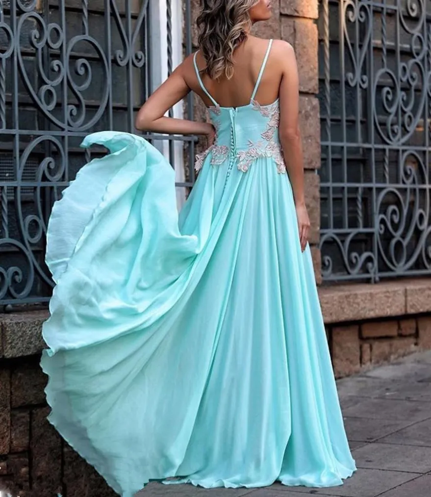 Light Blue Summer Long Prom Vestidos V Neck Spaghetti apliques de renda de cetim até o chão sem encosto Vestidos