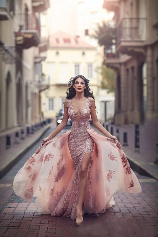 Saoedi-Arabische Blush Roze Avondjurken met Afneembare Trein Sheer Illusion Bodice Kant Applique Mermaid Lange Side Split Prom Dress