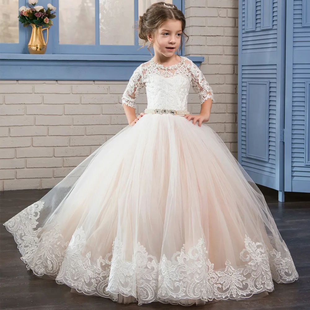 2019 Nowe Puffy Kids Prom Graduation Święty Komunia Sukienki Pół Rękawy Długie Pagewne Suknie Balowe Suknie Dla Little Girls Glitz