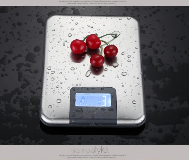 wholesale electronic kitchen waterproof scale with 5kg 10kg 15kg/1g LED display and hook