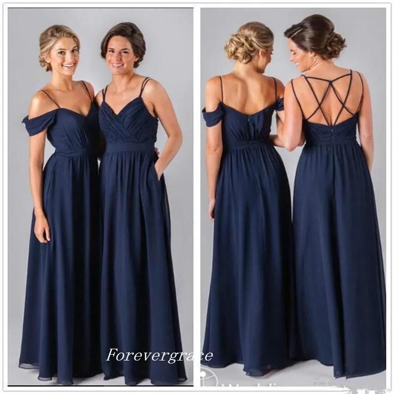 Elegante billige Marineblau Chiffon Brautjungfer Kleid Sommer Boho V-Ausschnitt rückenfreie Trauzeugin Kleid Hochzeitsgast Kleid nach Maß plus Größe