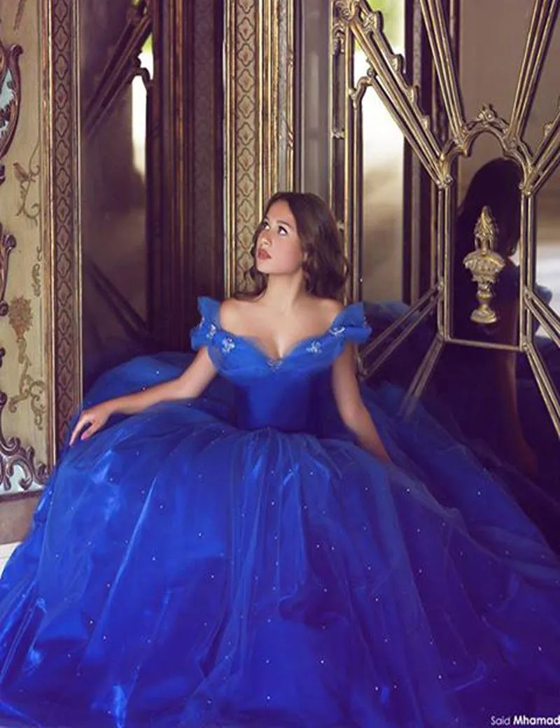 Золушка Королевское голубое голубое платье с бал -платья принцесса 2019 Варнидо де Нойва Винтерские вечерние платья сладкие 16 Quinceanera2497