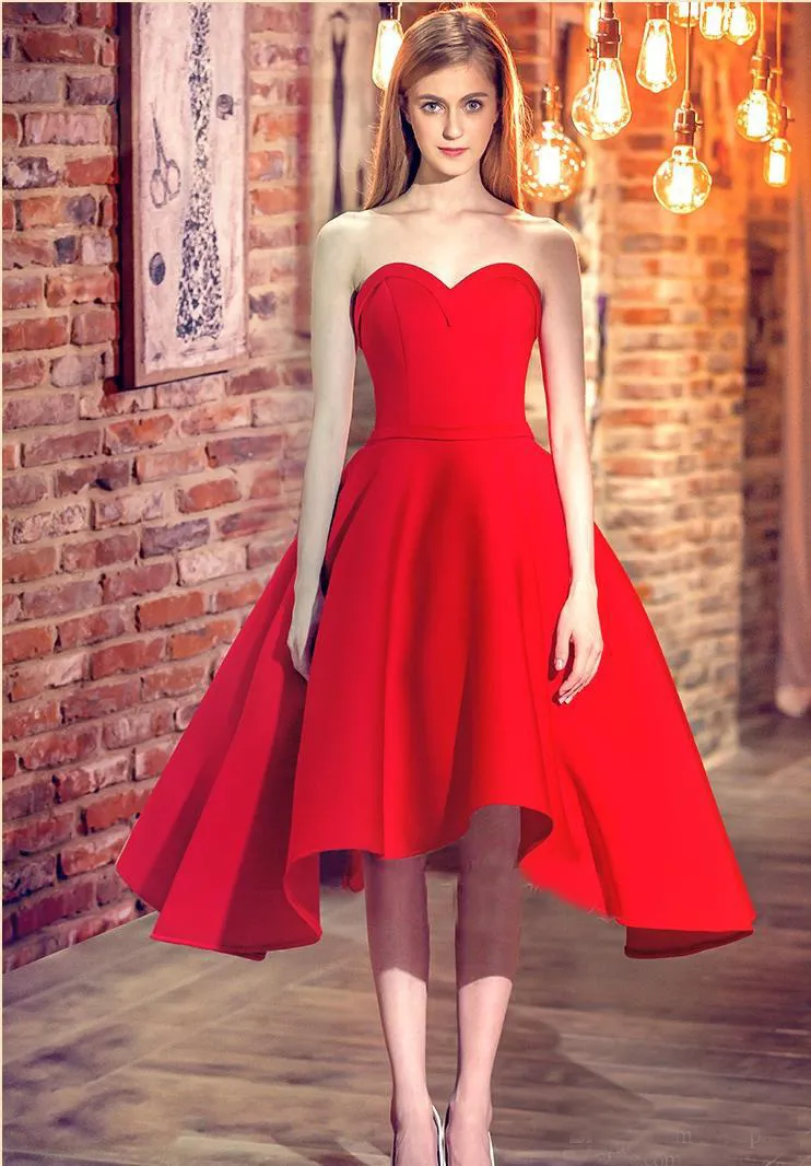 Senaste 2017 Red Satin Sweetheart Short Prom Klänningar A-Line Billiga Lace Up Back Tea Length Party Evening Gowns Custom Made China EN12164