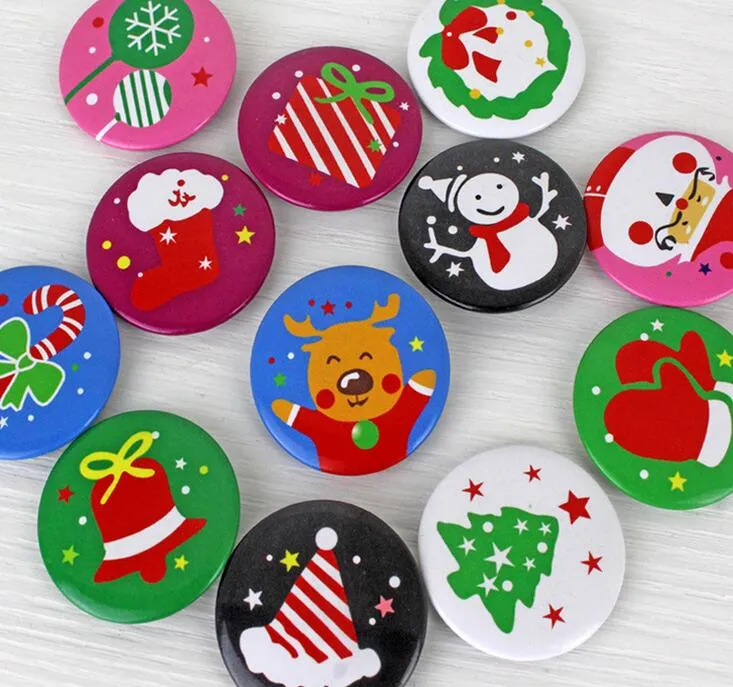 2016 novo estilo 4 cm diâmetro botão pin crachá decoração de Natal presentes de natal Santa Claus boneco de neve