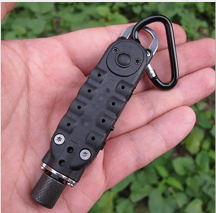 Multi-Function Magic Skruvmejslar Pocket Mini Skruvmejslar Flasköppnare Army Pocket Tactical Tool med LED-lampa med klättringshake