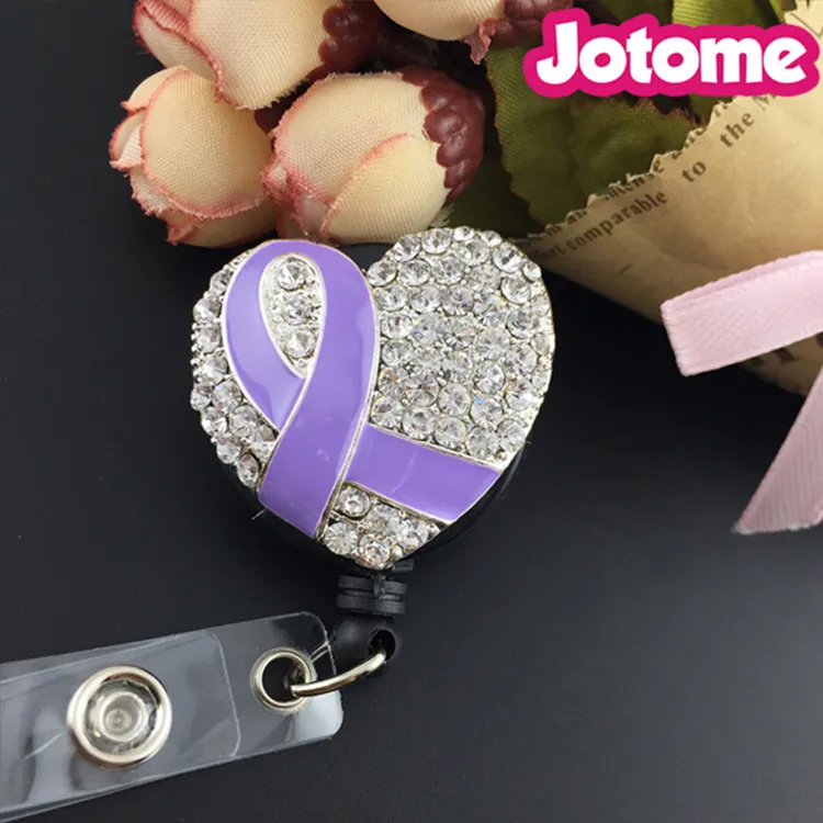 Avaliable Promotional I lager Rosa Rhinestone Ribbon Heart Retractable Reel / ID Badge Holder för sjuksköterskort