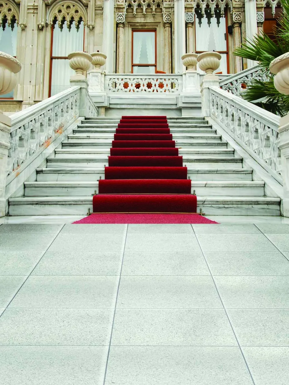 Vintage Castle Red Carpet Staircase Backdrop Photography Outdoor Wedding Backdrops Princess Photo Background Vinyl Cloth Wallpaper