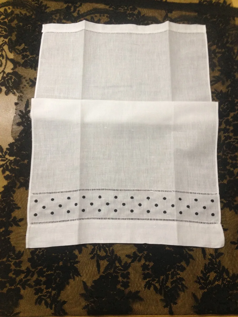 Home Textiles Towel 14x22"White Linen Hand Towel with Embroidered Black Dots Guest Towel For Occasions