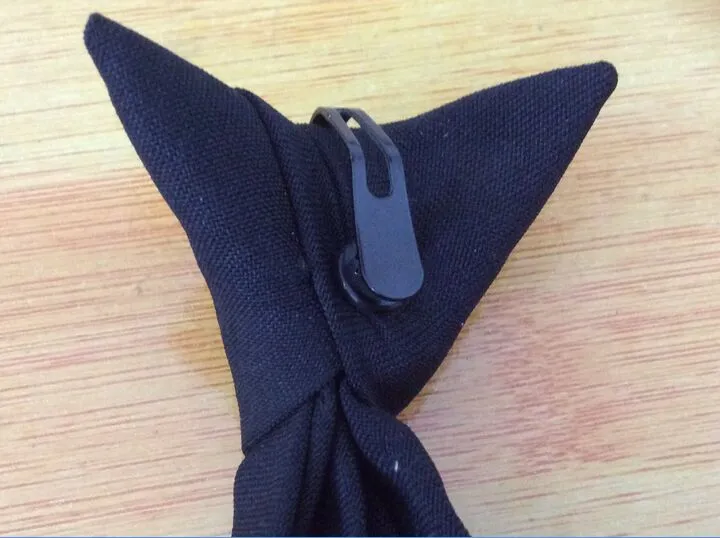Fermuar boyun kravat Klip Toka 2 renk siyah Beyaz Ayarlayıcı Gömlek Kravat Ücretsiz Fedex TNT Üzerinde Klip DHL