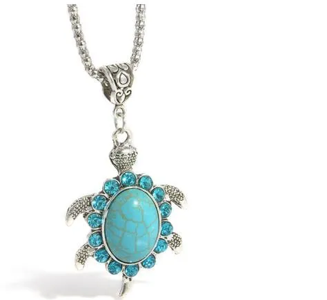 Natursten Rhinestone Turtle Tortoise Shaped Pendants Kvinnor Smycken Vintage Diamond Halsband Diamond Turkos Sweater Chain Charm