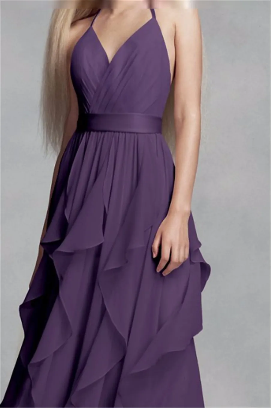 2021 NOUVEAU! Robe de demoiselle d'honneur en mousseline de soie violette, décolleté licou, avec jupe en cascade, robes formelles de soirée de mariage, VW360326