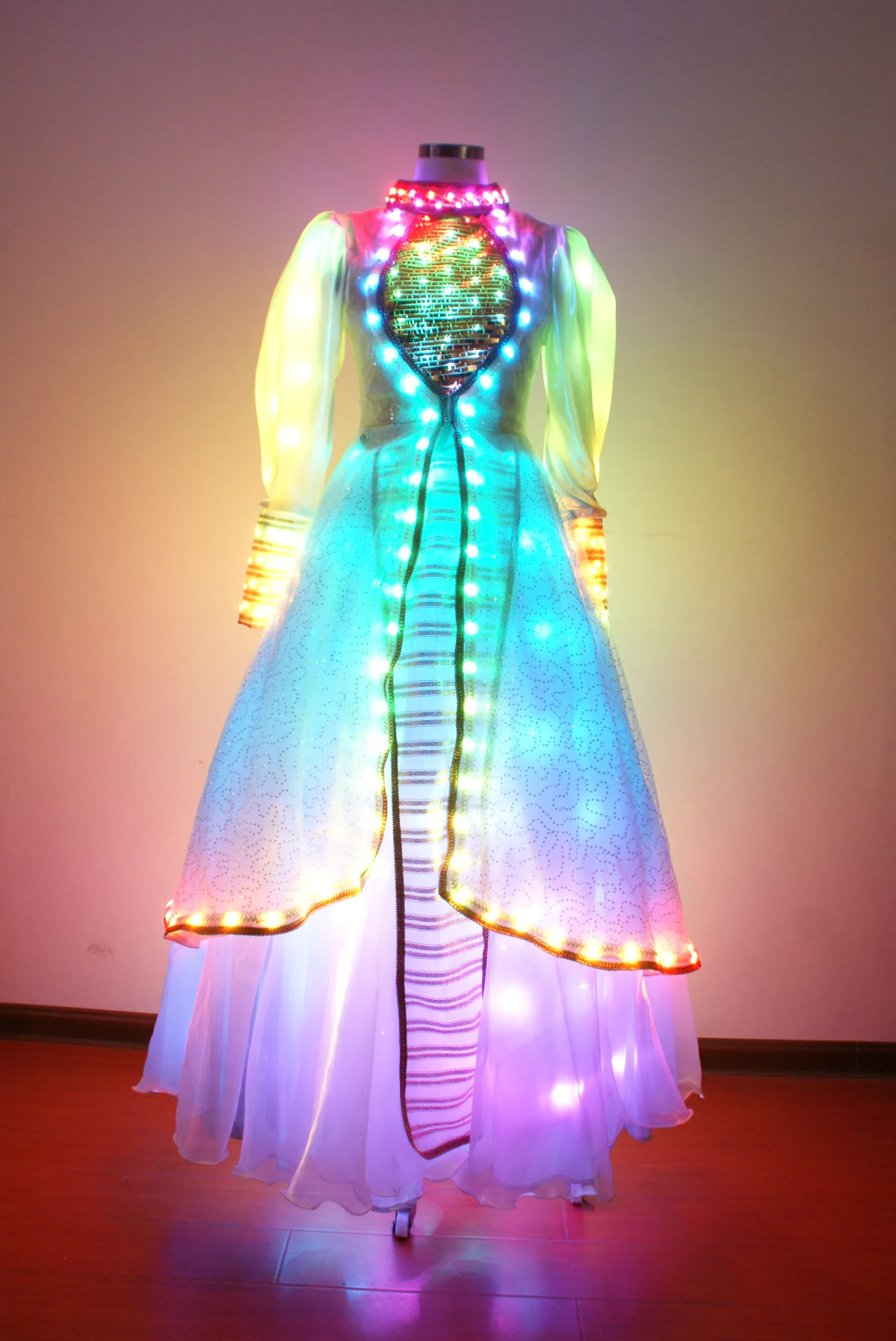 Led wedding dress 60 photos Astyledwedding com