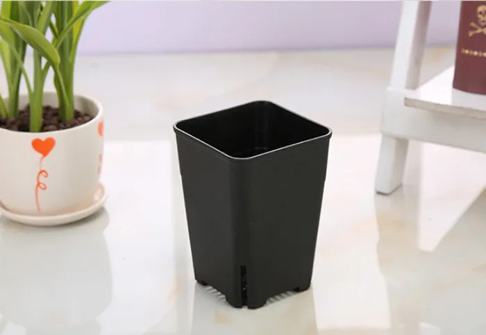 Wholesale Japanese Design 3 size option side leakage square plastic flowerpot for succulent plants white black nursery pot, plant seeding