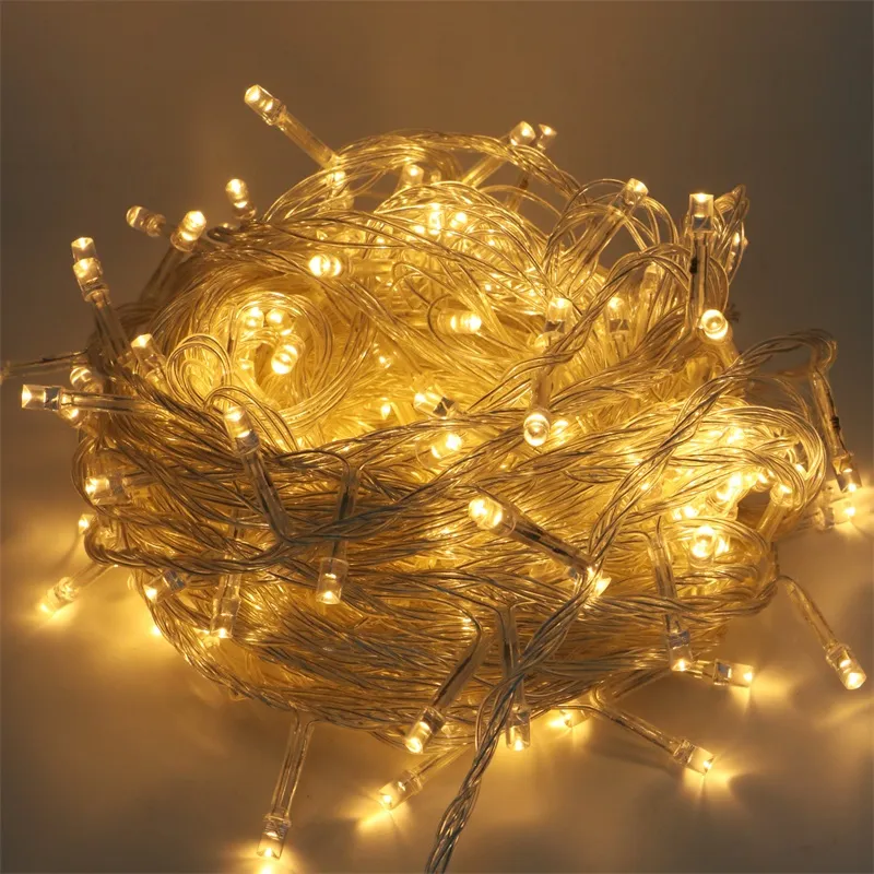 AC 110V 220 V 20 M 200LEDS LAMP KERSTMISSIE BRUIKERS PARTY HOME VAKANTIE DECORATIE OUTDOOR LED String Fairy Light Garland EU / US Plug