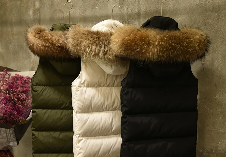 冬の新しい女性の大きな自然なアライグマの毛皮のフード付きの強化ホワイトアヒルダウンミディアム長袖ベストパーカーコートカザコス