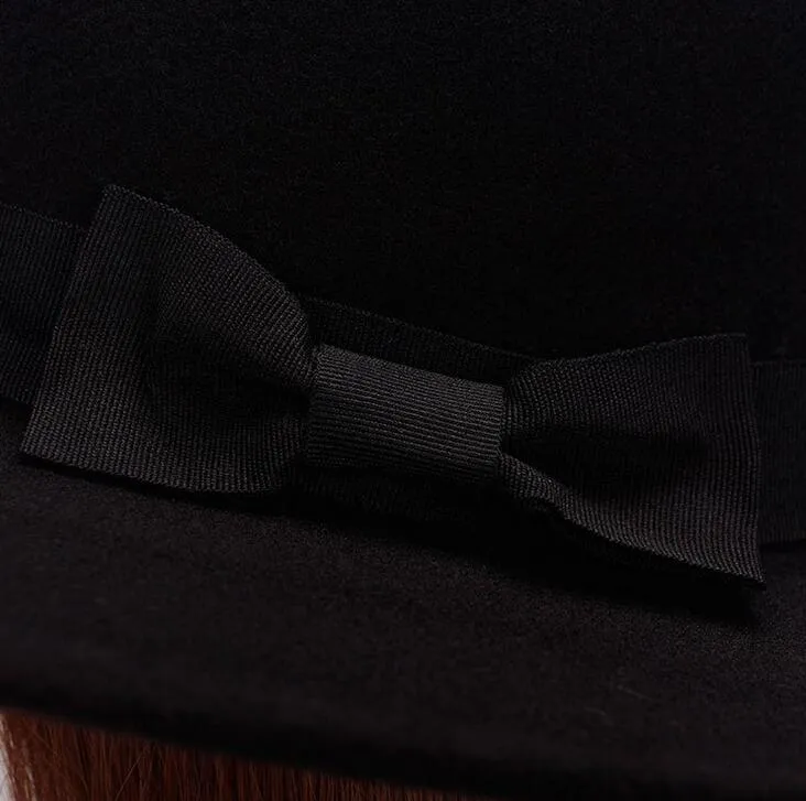 Högkvalitativ rak topp platt hattar män kvinnor faller vinter filt hatt imitation ull retro gentleman hat ceremoni cap m015 med box2756