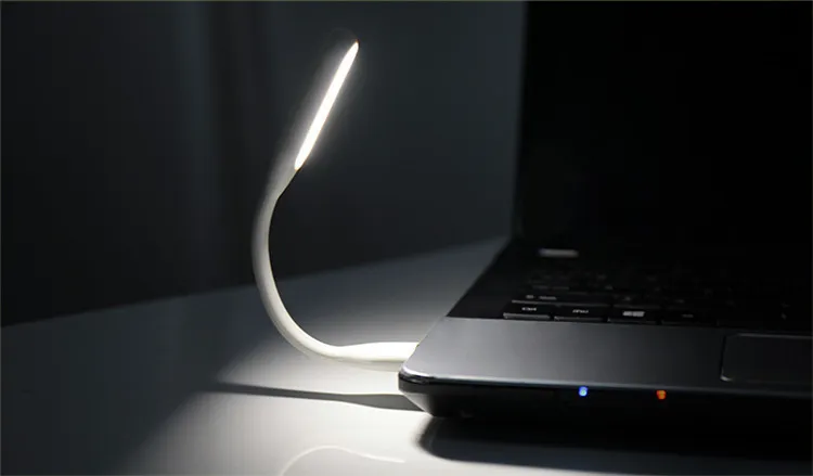 Bärbar USB LED-lampa Ljus Flexibel Böjbar Mini USB-lampa för anteckningsbok Laptop Tablet Power Bank USB-gadets med eller med Witout Paket 