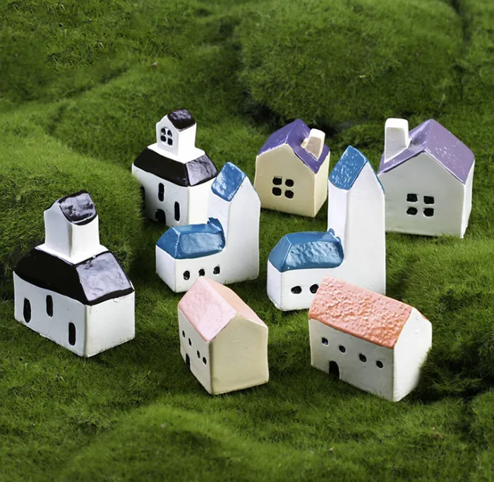 gratis verzending 4options 4 kleuren Tiny Castles Fairy Decoratieve DIY Garden en Thuis Bureau Kunstmatige Hars Miniaturen Cottage Accessoire