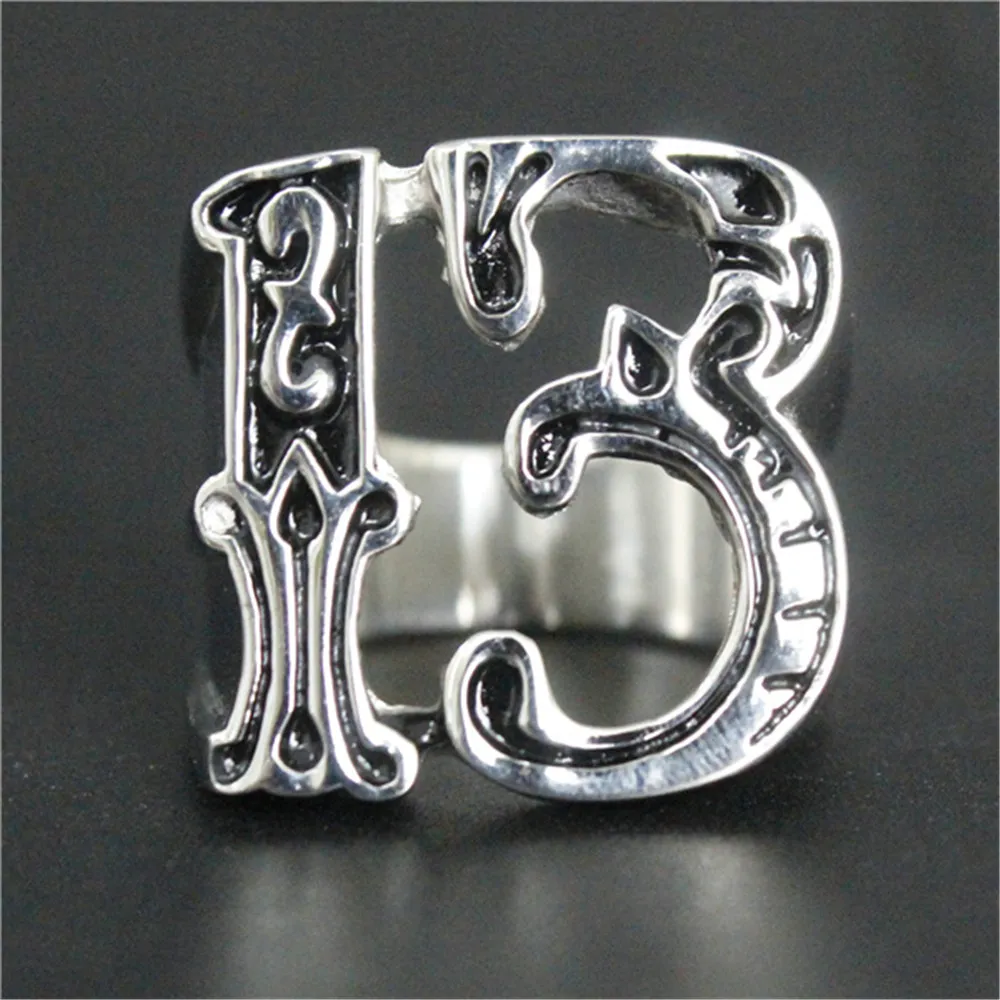 LOT Nouveau design numéro 13 Ring Cool 316l en acier inoxydable Bande de bijoux de bijourie Biker Style Ring8399546