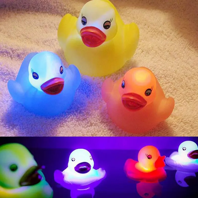 Led Licht Ente Float Wasser Schwimmen Kind Spielen Mund Mini Kleine Gelbe  Gummi Ente Pädagogisch Für Kinder Baby Bad Spielzeug F20171458 Von 0,84 €