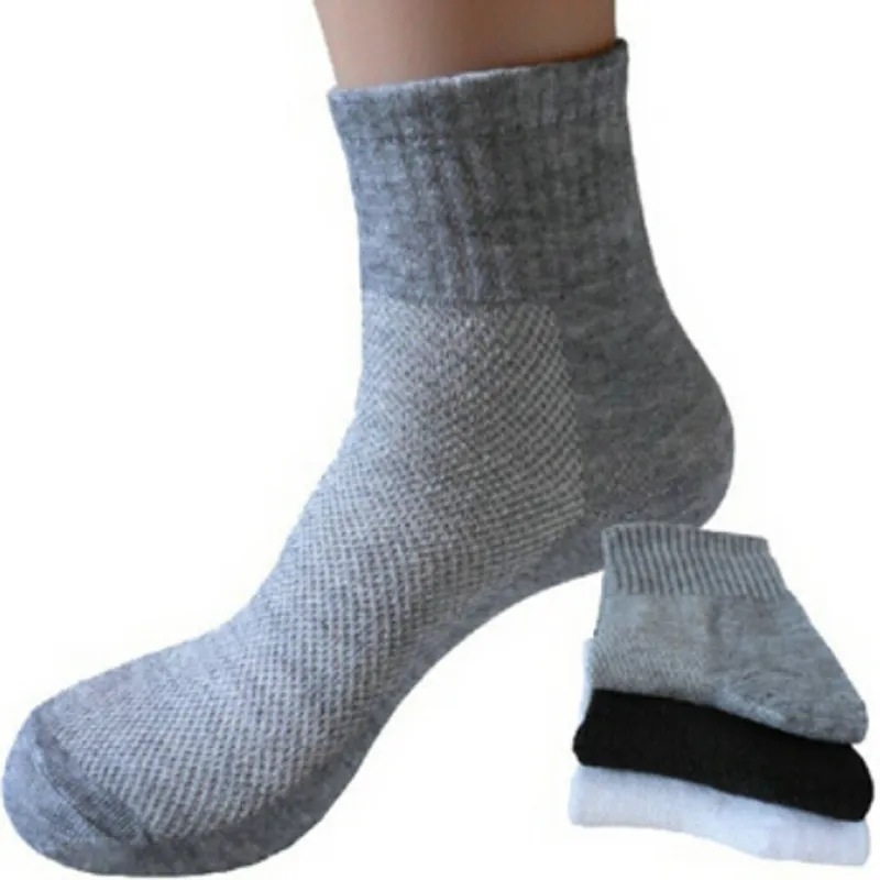Hot Men Athletic Socks Sport Basketball Long Cotton Socks Male Spring Summer Running Cool Soild Mesh Socks For All Size 