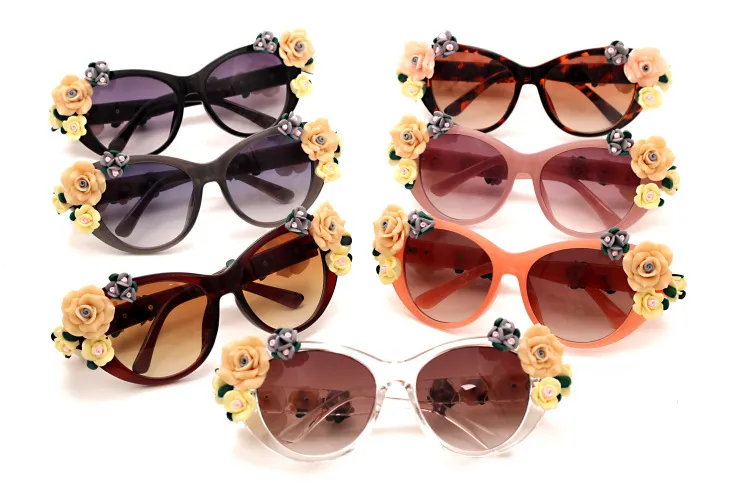 Retro Barok Çiçek Güneş Gözlüğü Yaz Plaj Eski Güneş Gözlüğü Moda Stereoskopik Kadınlar için Gül Güneş Gözlük / Bayanlar