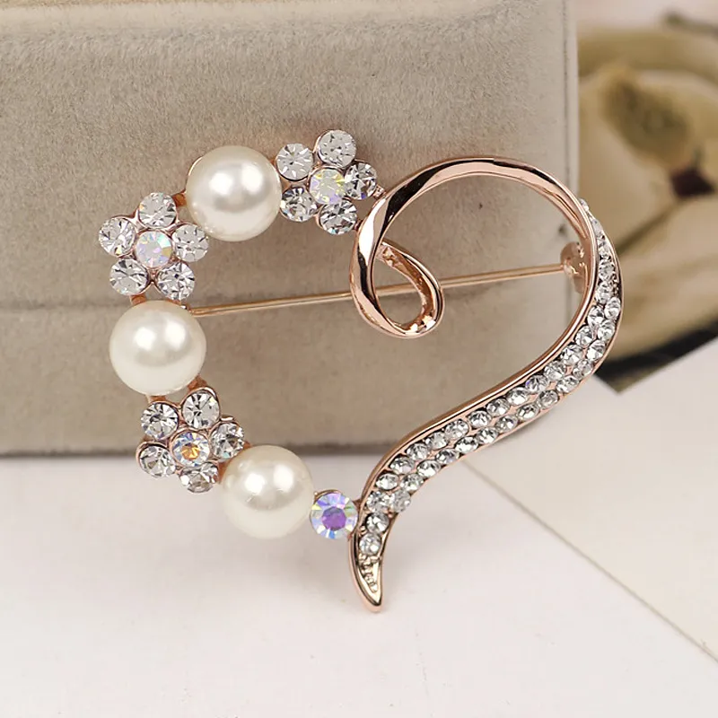 Wholesale- Hot Women Gorgeous Heart Shape Shiny Rhinestone Brooch Pin @M23