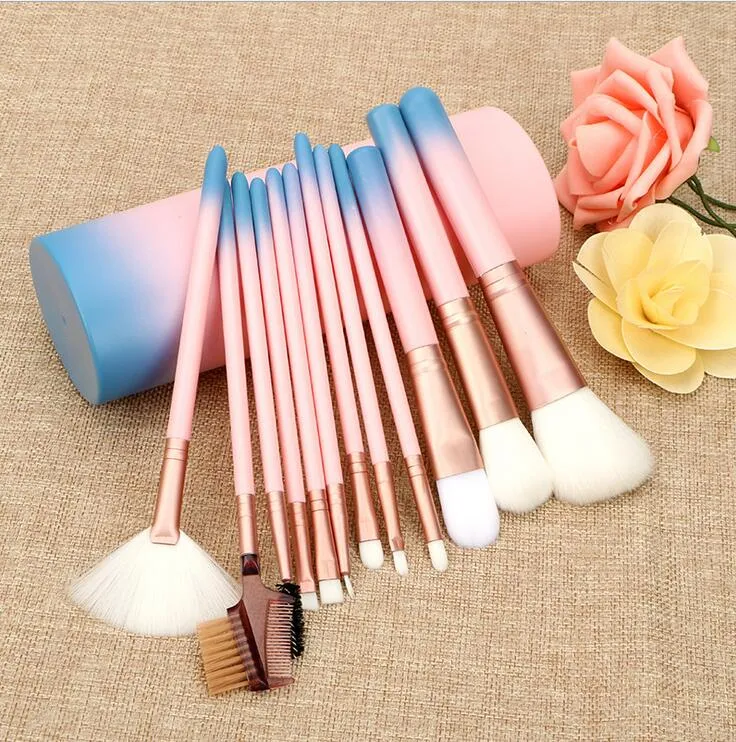 Pinceau de maquillage 12 pièces Pro pinceaux pour ombre à paupières dégradé avec seau à brosse Multi fonction BB crème Brusher Eyeline outil cosmétique