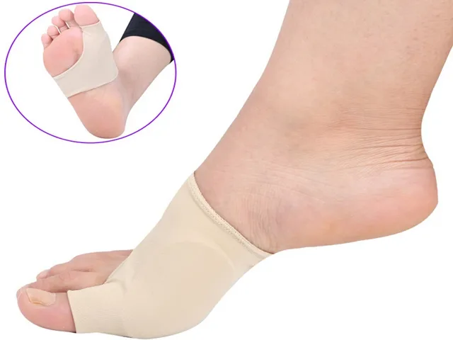 Brand New Hallux Valgus Correction Corrector, Silica Gel Protective Case Toe Brace Socks Toe Bunion Toe Protector, Foot Care