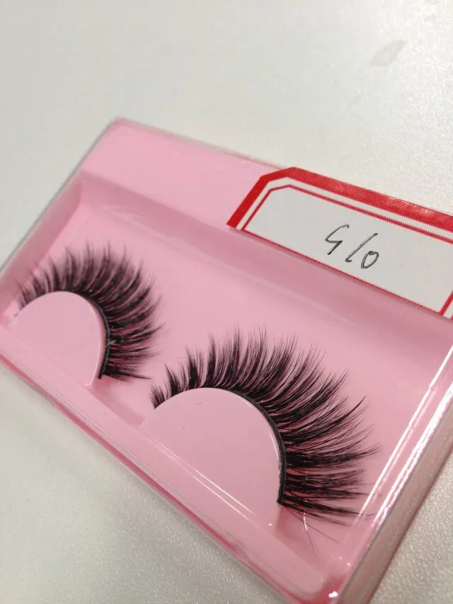 Handgemachte natürliche falsche Wimpern 3D Silk Wimpern Fabrik direkt Schönheit Verkauf Kostenlose glänzende synthetische Haar Wimpern 