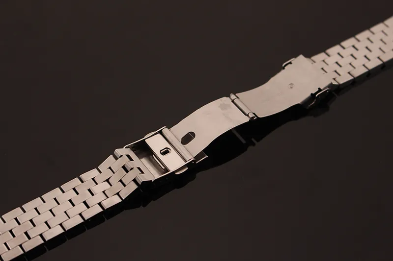 Ny Matt Watchband Rostfritt stål 18mm 20mm 22mm 24mm 26mm Fashion Watches Strap Armband Silver med säkerhet Folding Spänneutplacering